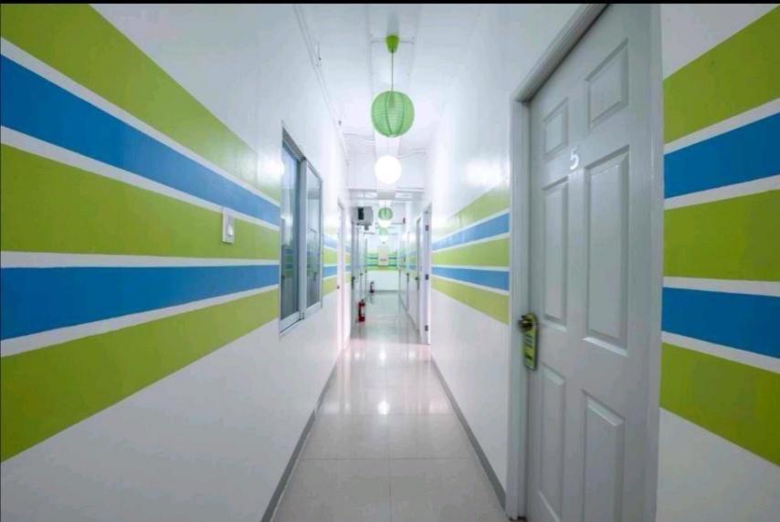 Yuj Inn Pasay Exterior foto
