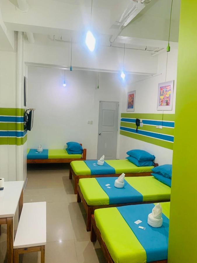 Yuj Inn Pasay Exterior foto